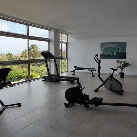 Apartamento Dos Habitaciones&prkn&piscina Climatizada&jardín - Casa Winslo *