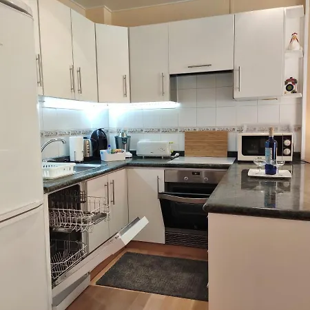 Dos Habitaciones&prkn&piscina Climatizada&jardín - Casa Winslo